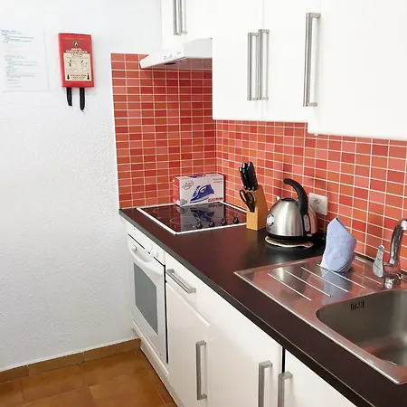 Апартаменты Jasmina En Garden Y Piscina Climatizada *
