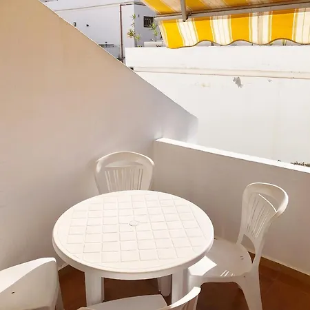 Апартаменты Jasmina En Garden Y Piscina Climatizada