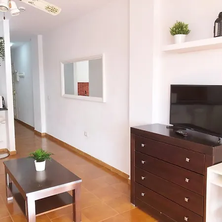 Апартаменты Jasmina En Garden Y Piscina Climatizada